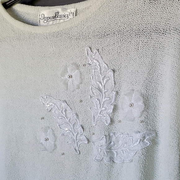 Imperial Classics White Knit Cap Sleeve TShirt with Embroidered Leaves - Large - Picture 4 of 9